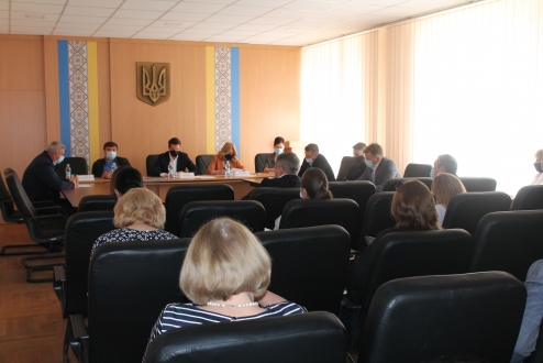 У Деснянській райдержадміністрації пройшла апаратна нарада