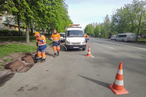 У столиці дощить: гідрослужби «Київавтодору» готові до погіршення погодних умов